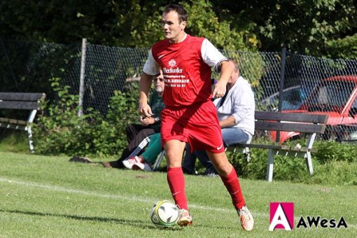 Alexander Zenker gastiert mit dem TSV Groß Berkel an der Heinestraße.